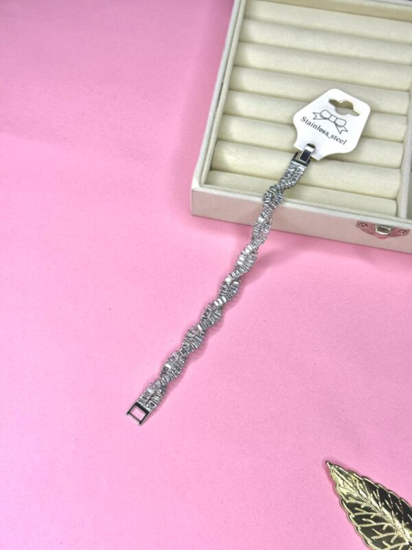 Premium Quality Crystal Stone Bracelet