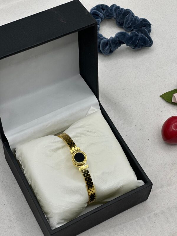 STAINLESS STEEL LOVE BANGLE